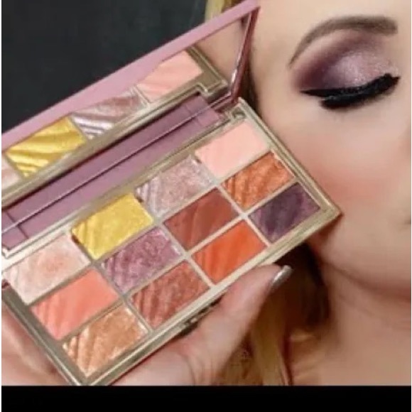 💚New💚 Ciate The Velvet Palette - Picture 1 of 4